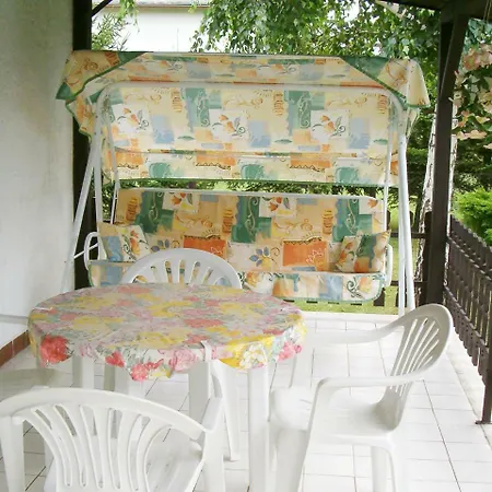 Holiday Balaton H439.2 Holiday home Balatonmariafurdo